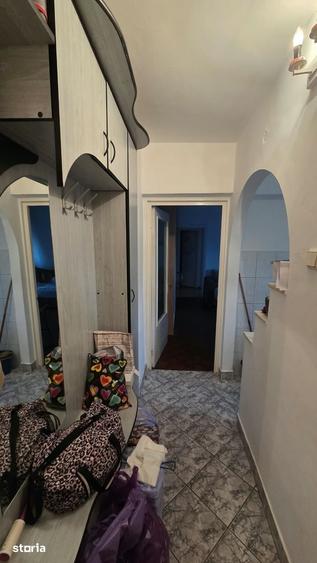 Apartament cu 2 camere semidecomandat în Micro 15