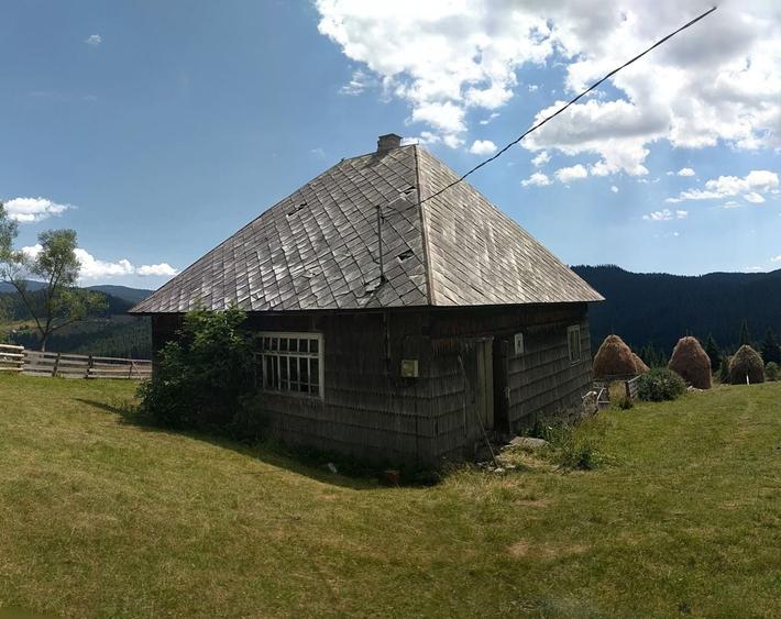 Casă cu 3 camere în Horea