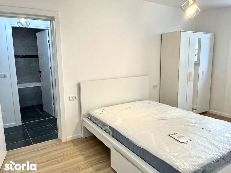 Apartament cu 3 camere semidecomandat, mobilat în Colentina