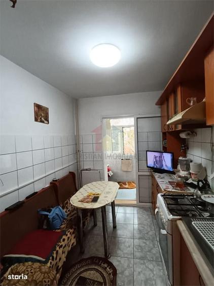 Apartament cu 2 camere decomandat în Dorobanți