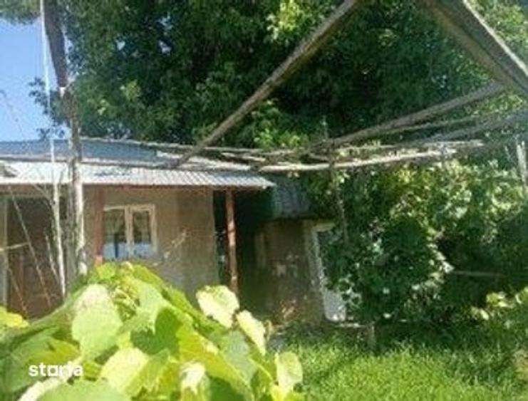 Casă cu 3 camere cu Teren 1096 Mp în Dobreni