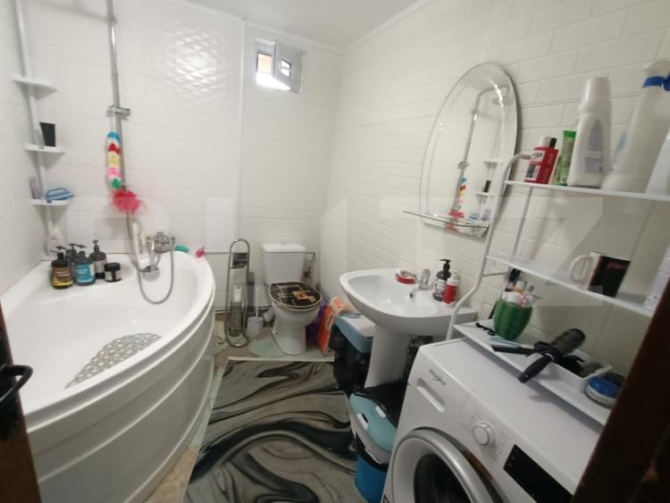 Casa din caramida cu teren generos de 4.717 mp | Dealu, - 12