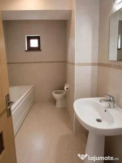 Apartament cu 2 camere decomandat în Obcini