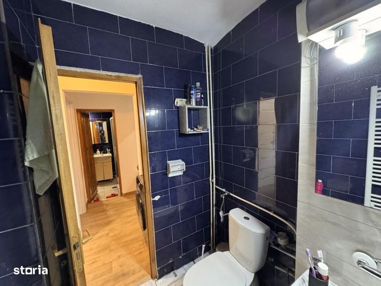 Apartament cu 4 camere decomandat în Lăpuș Argeș