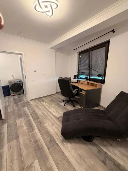 Apartament cu 3 camere semidecomandat în Braytim