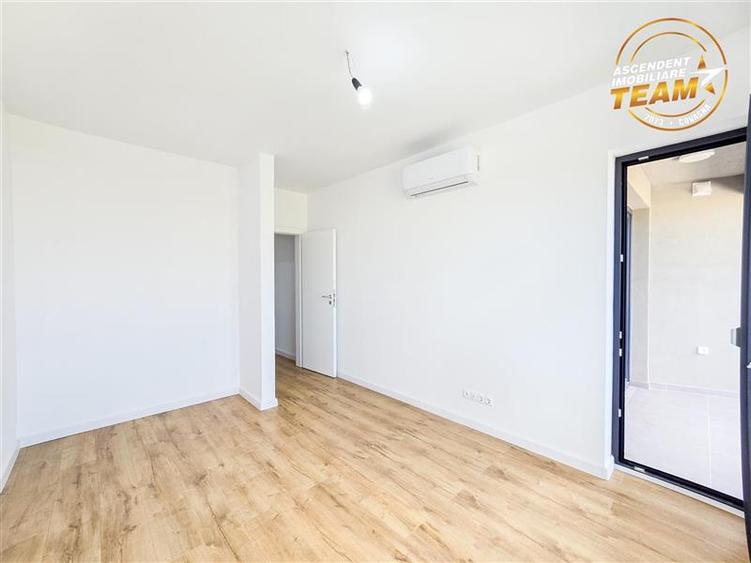 Apartament cu 2 camere decomandat în Lenin