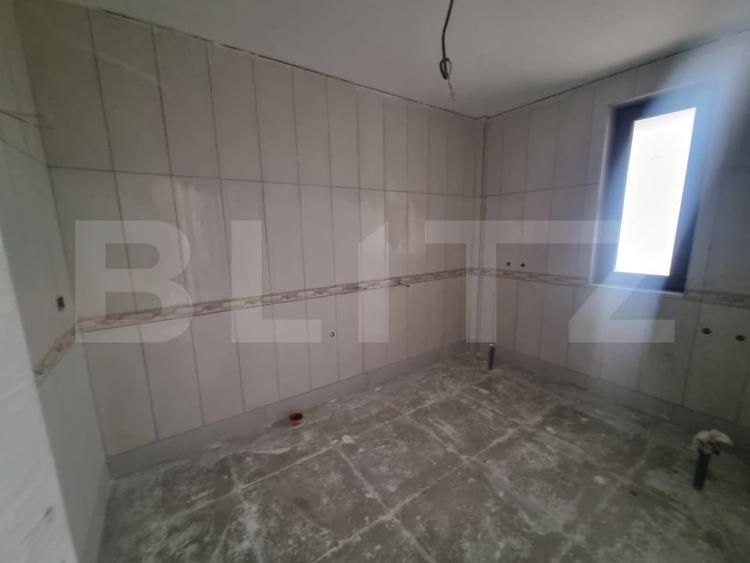 Casă individuală cu 5 camere decomandat cu Teren 500 Mp în Exterior Nord