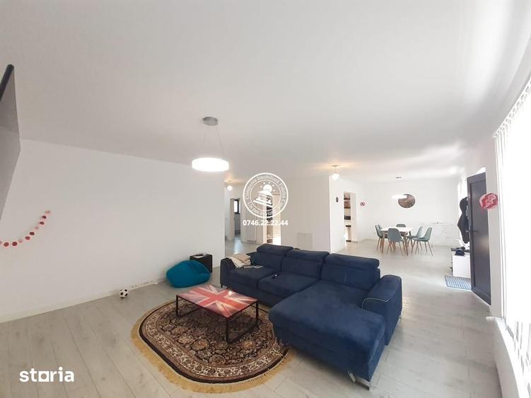 Casă cu 5 camere cu Teren 400 Mp în Lețcani