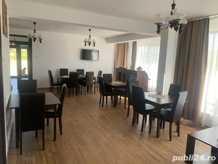Spațiu comercial, de 450 mp, în Sasca Montană