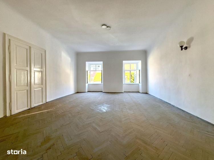 0 % Comision, 2 camere, parcare - cladire an 1654 - Centru istoric - 8