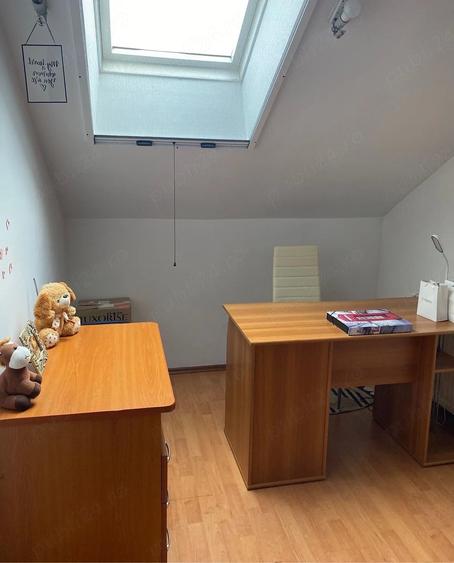 Apartament cu 2 camere semidecomandat în Podu Roș