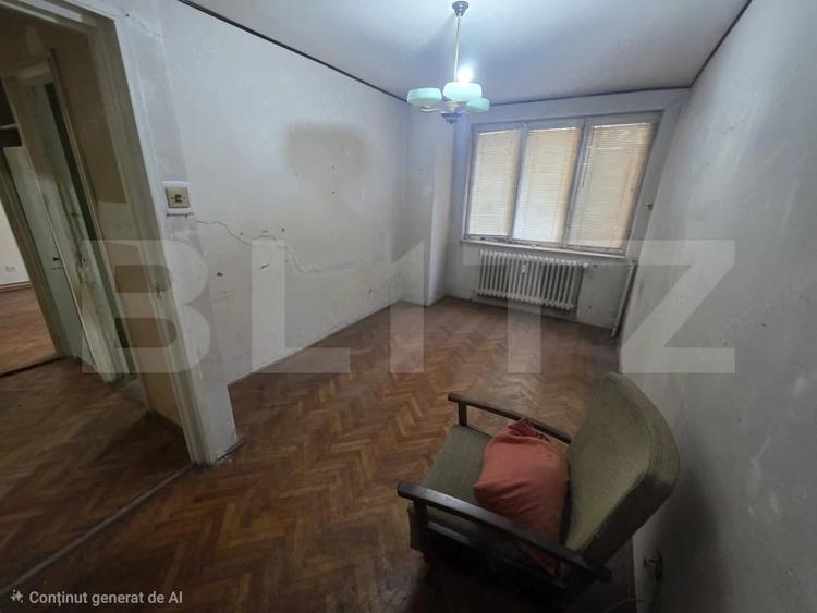Apartament cu 3 camere decomandat în Tudor