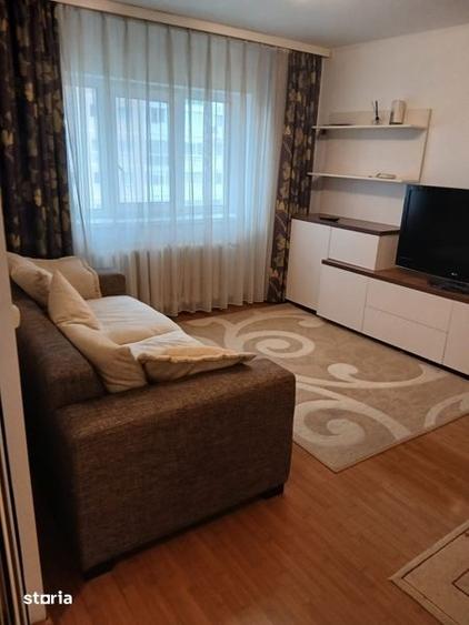 Apartament cu 2 camere, mobilat în Dacia