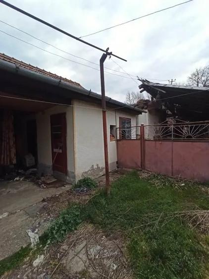 Casă cu 3 camere în Fântânele