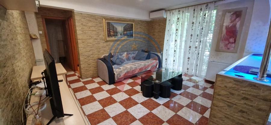 Apartament cu 2 camere semidecomandat, mobilat în Ultracentral