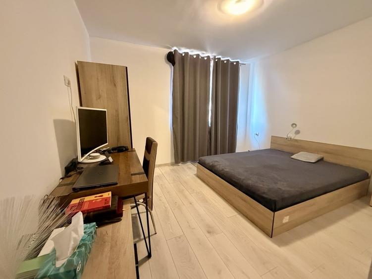 Apartament cu 3 camere decomandat, mobilat în Dumbrăvița