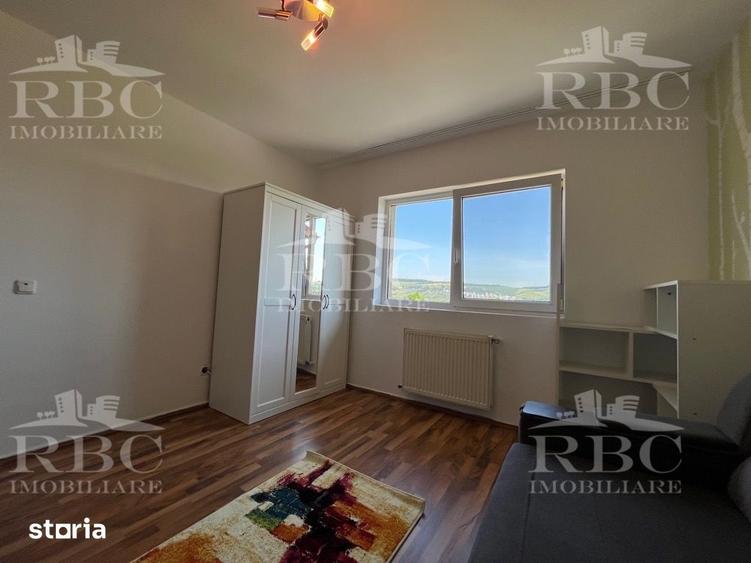 Apartament cu 3 camere în Florești