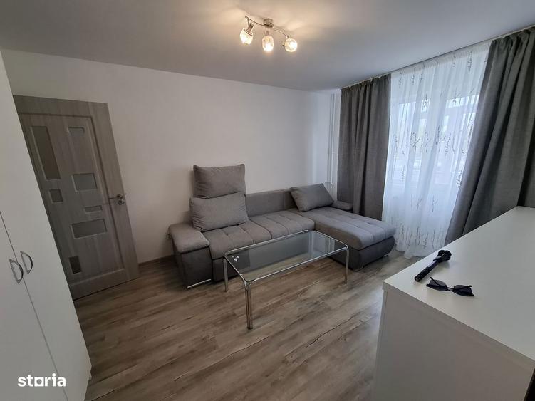 Apartament cu 2 camere semidecomandat în Central