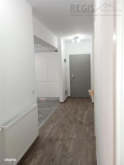 Apartament cu 3 camere, mobilat în Tractorul