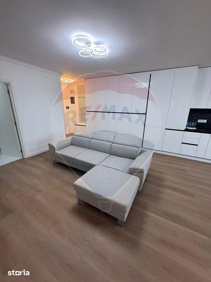Apartament cu 3 camere decomandat în Vasile Alecsandri