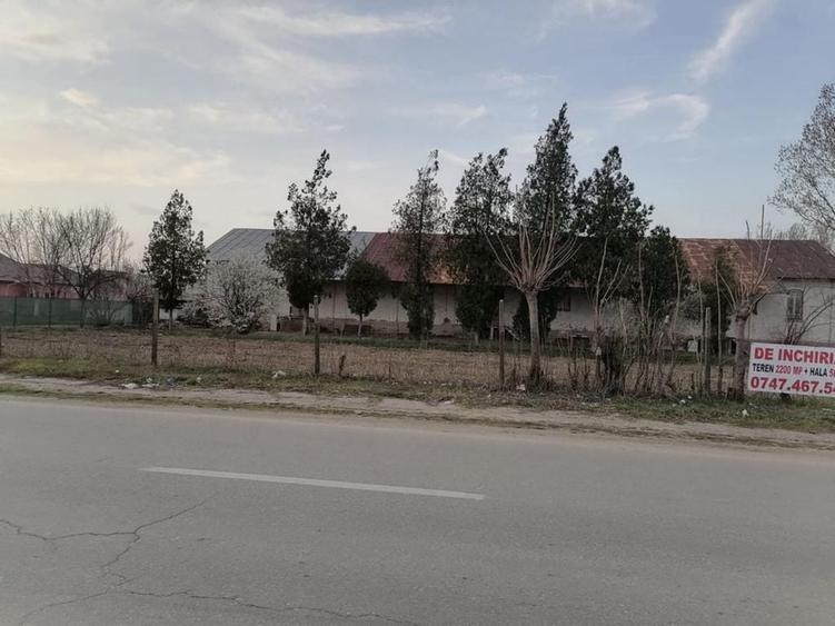 Spațiu comercial, de 2,200 mp, în Izbiceni