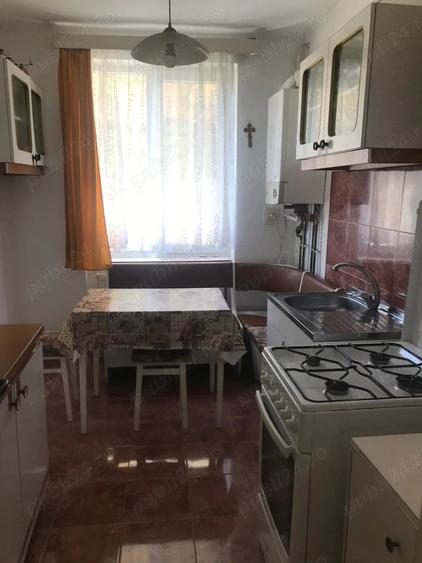 Apartament cu 3 camere decomandat în Ultracentral