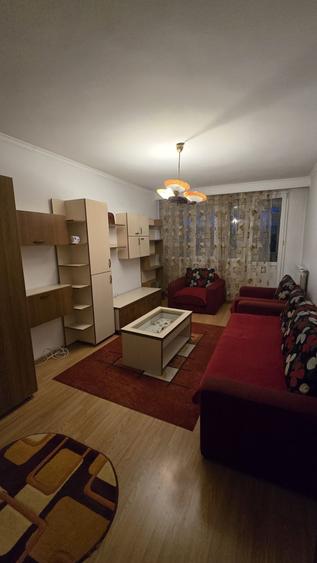 Apartament cu 2 camere decomandat în Ostroveni