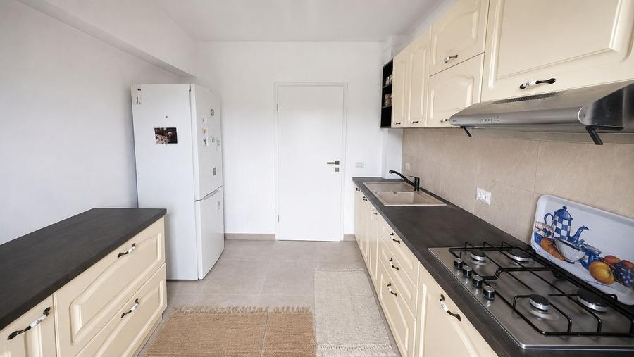 Apartament cu 2 camere decomandat în Râșnov