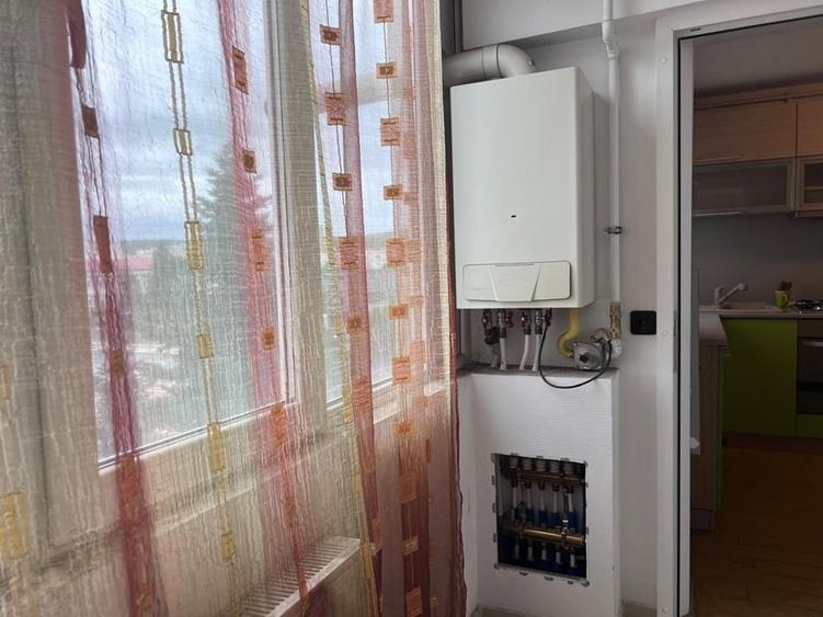 Apartament cu 2 camere decomandat în 22 Decembrie
