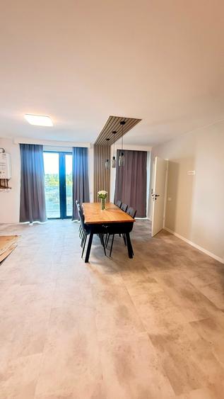 Apartament cu 3 camere decomandat în Ultracentral
