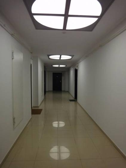 Apartament cu 2 camere decomandat, mobilat în Lacul Tei