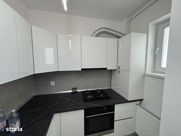 Apartament cu 2 camere decomandat în Străulești