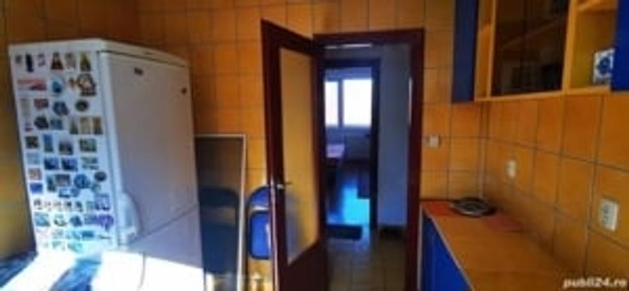 Apartament cu 2 camere decomandat în Centrul Civic