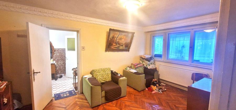 Apartament cu 2 camere semidecomandat în Gara