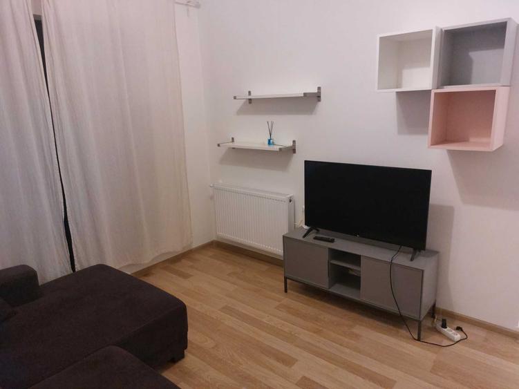 Apartament cu 2 camere semidecomandat în Prelungirea Ghencea