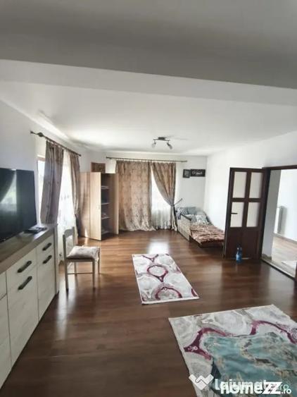 Casă cu 5 camere cu Teren 370 Mp în Rădăuți