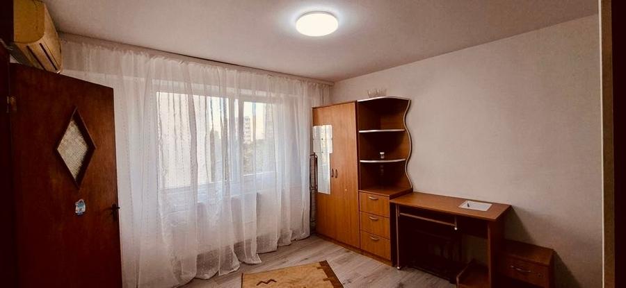 Garsonieră decomandată în Colentina
