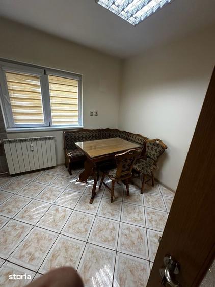 Apartament cu 3 camere decomandat în Rahova
