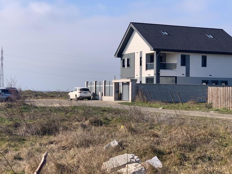 Teren Construcții intravilan de 500 mp, în Km 5