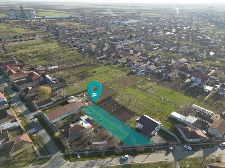 Teren de 900 mp, în Central