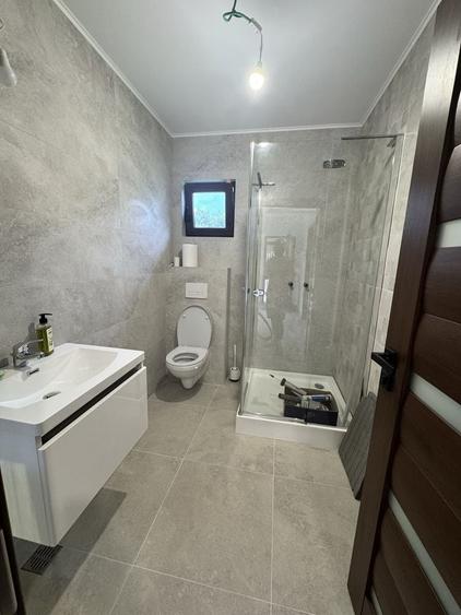 Casă cu 3 camere în Brebu