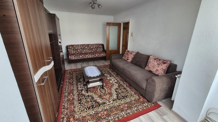Apartament cu 2 camere în Cetate