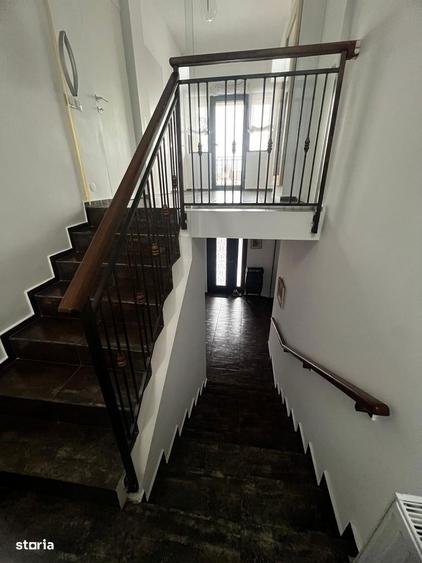 Casă cu 5 camere cu Teren 602 Mp în Clinceni