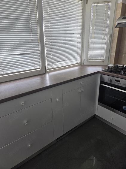 PF Inchiriez ap cu 2 camere decomandat Nufaru - 4
