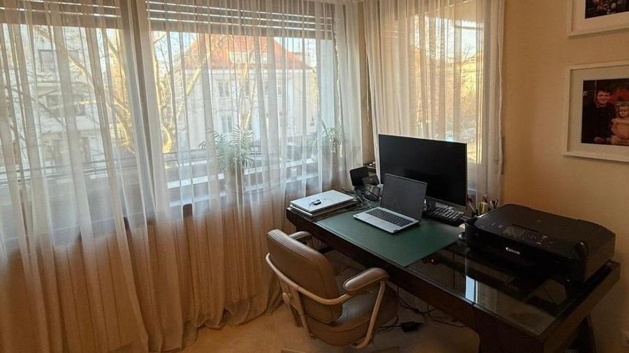 Apartament cu 4 camere decomandat, mobilat în Dorobanți