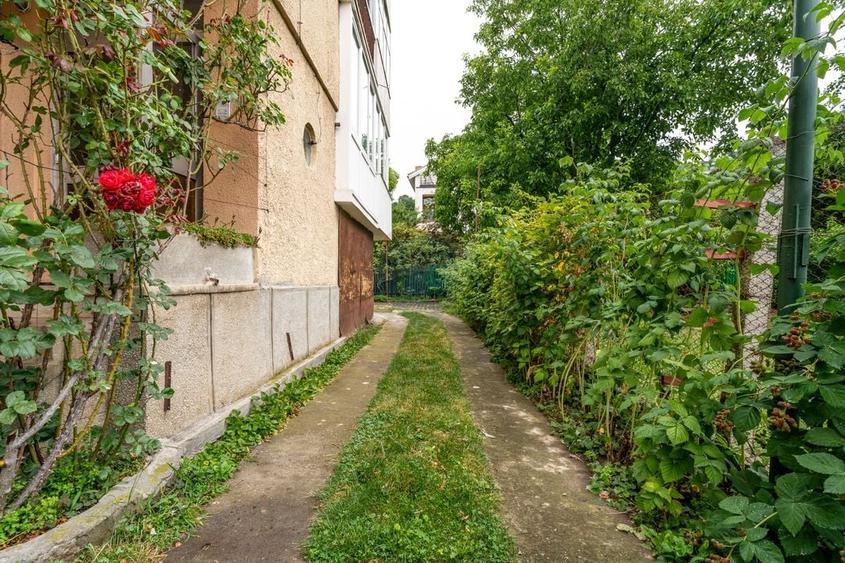 Apartament cu 3 camere decomandat în Grigorescu