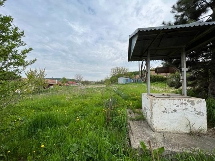 Teren Construcții intravilan de 1369 mp, în Exterior Vest