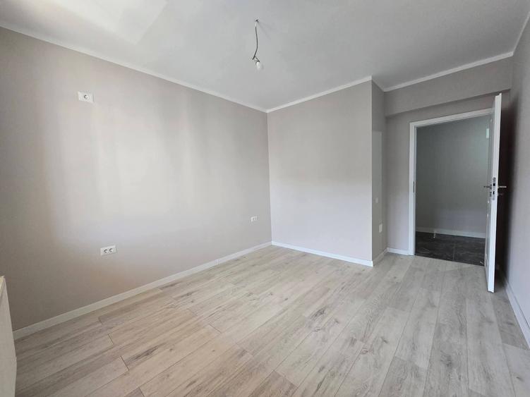 Apartament cu 2 camere decomandat în Dobroești