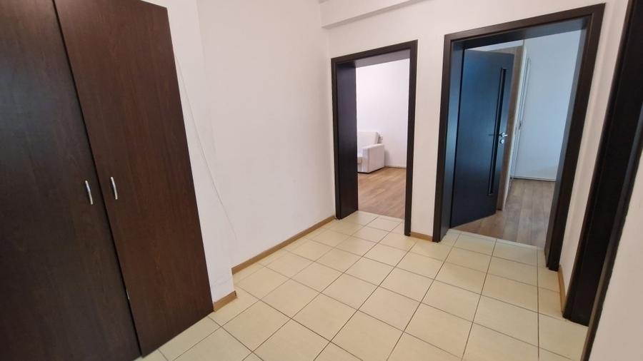 Apartament cu 2 camere decomandat, mobilat în Piața Unirii