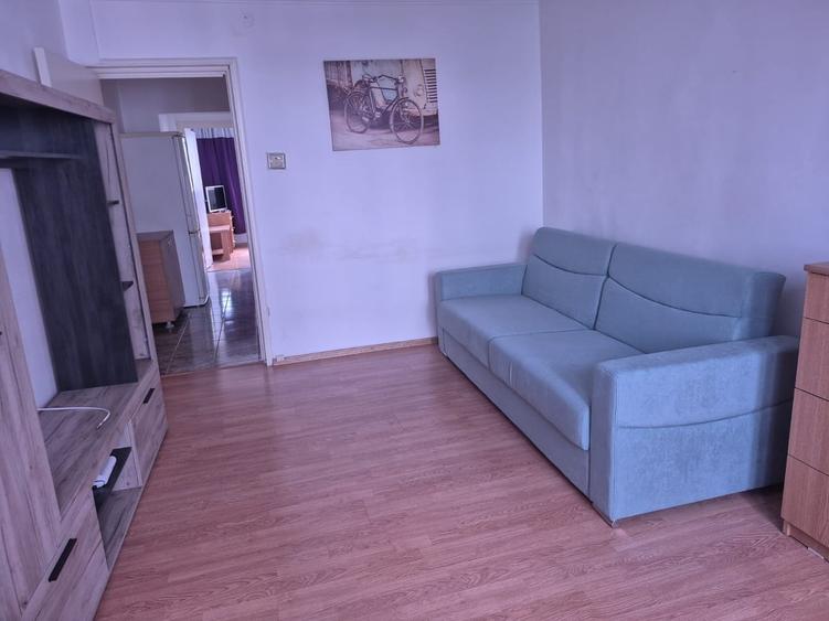 Apartament cu 2 camere decomandat în Brâncoveanu